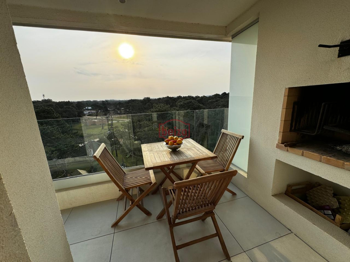 Apartamento ID.166025/Hermoso-apartamento - VENTA POSEIDON con hermosa vista - 2 dormitorios