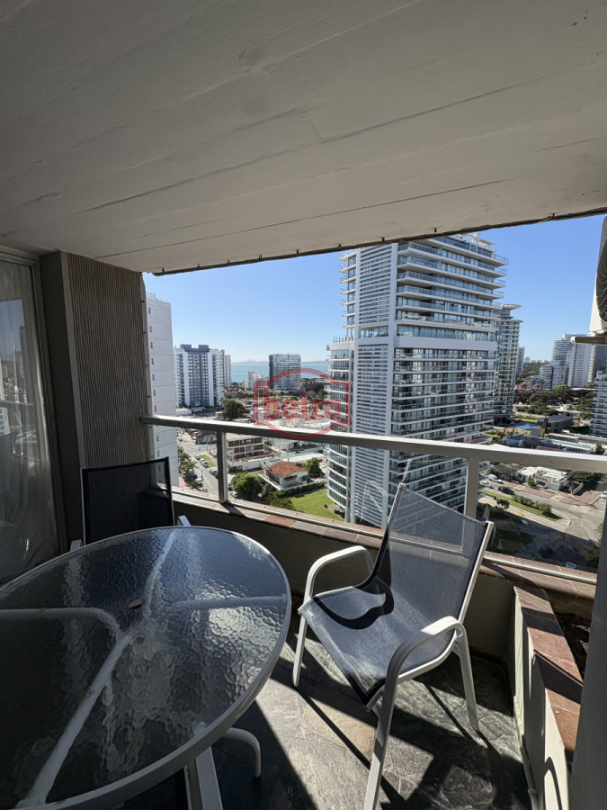 Apartamento ID.165201/Primera-linea-al-mar - Apto en brava de 3 dormit