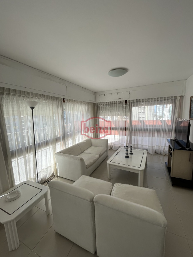 Apartamento ID.90171/Apartamento-en-Peninsula,-1-dormitorios-* - Pent House  con vista a Mansa y Brava