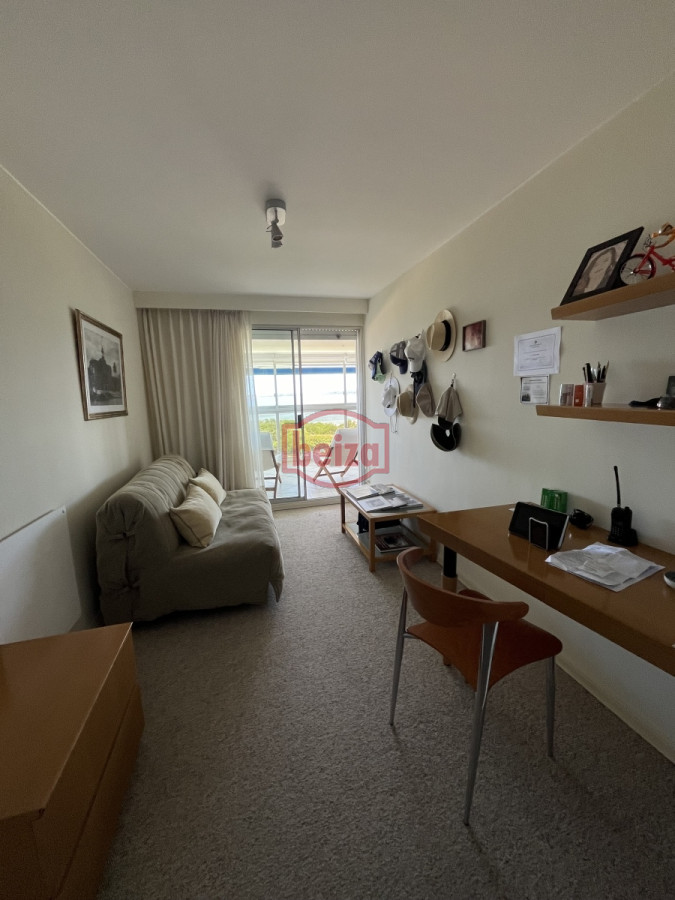 Apartamento ID.162946 - Venta 3 Dormitorios Primera fila Mansa