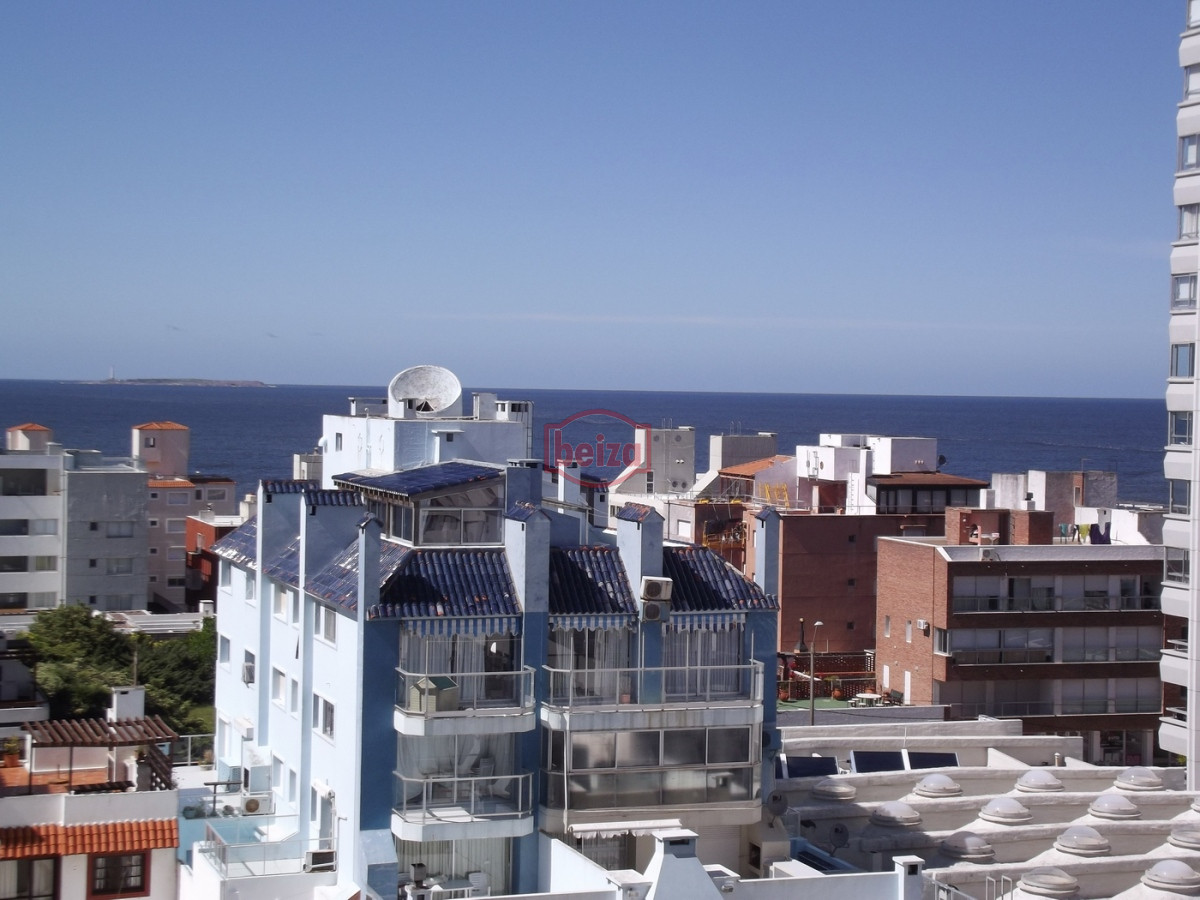 Apartamento ID.10749/Apartamento-en-Brava,-3-dormitorios-en-suite - Oportunidad de inversión en Punta del Este