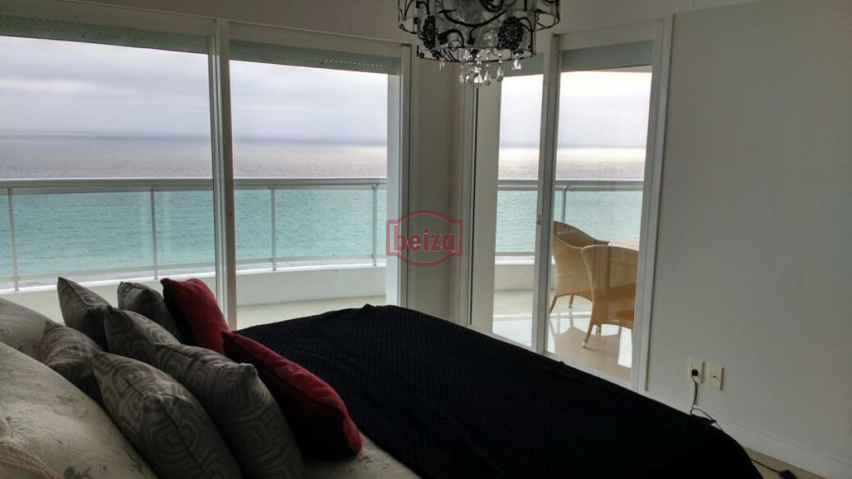 Apartamento ID.160789/Apartamento-en-Brava,-2-dormitorios-* - Mansa, 3 Suite