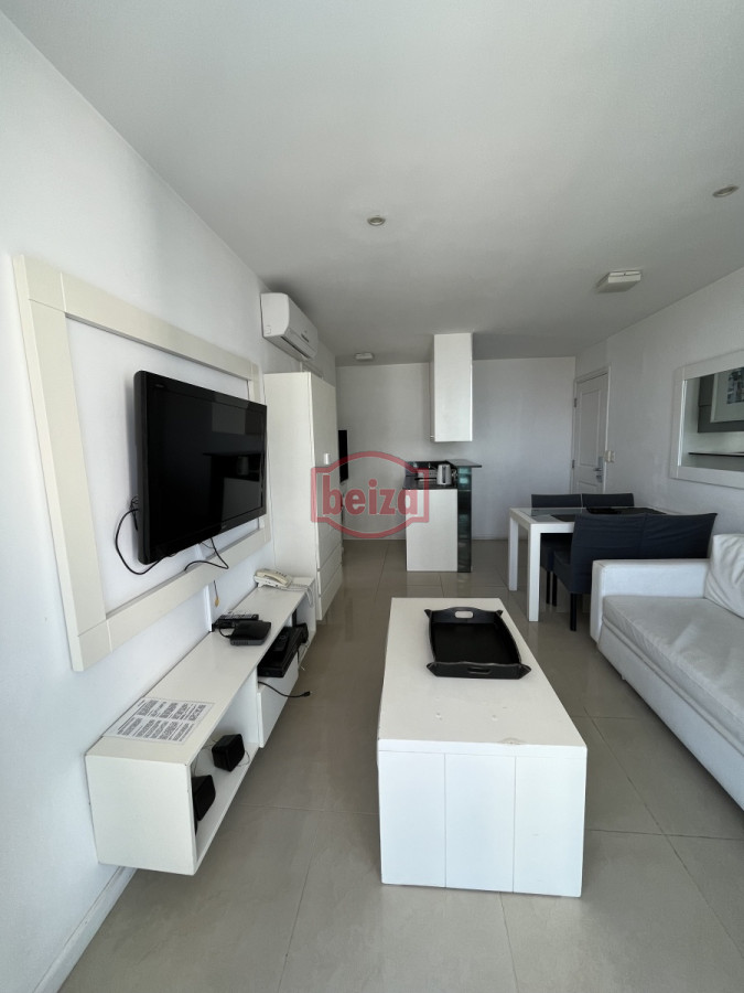 Apartamento ID.163828/Venta-dos-dormitorios-en-mansa - Apartamento de 1 dormitorio con excelente vista - Amplia Financiación 