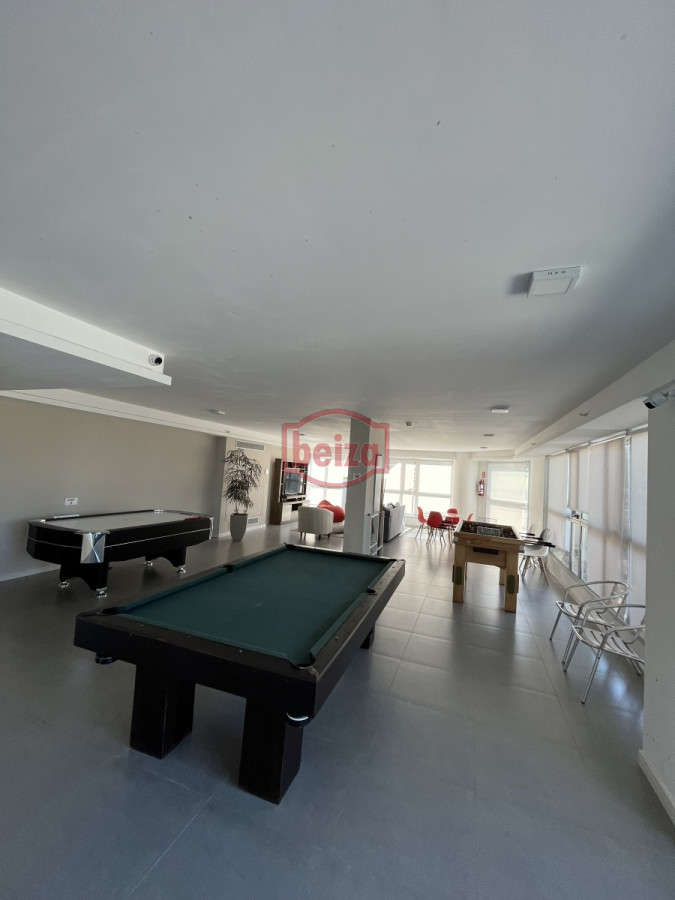 Apartamento ID.163777/Excelente-propiedad-muy-bien-ubicada,amplias-comodidades,pileta-climatizada.- - Frente al mar – Vista panorámica y ubicación inmejorable