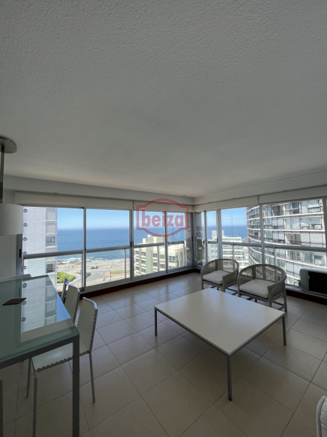 Apartamento ID.165954/El-Monoambiente-que-buscas-a-pasos-del-mar-y-con-financiación- - Venta dos dormitorios en Peninsula* 