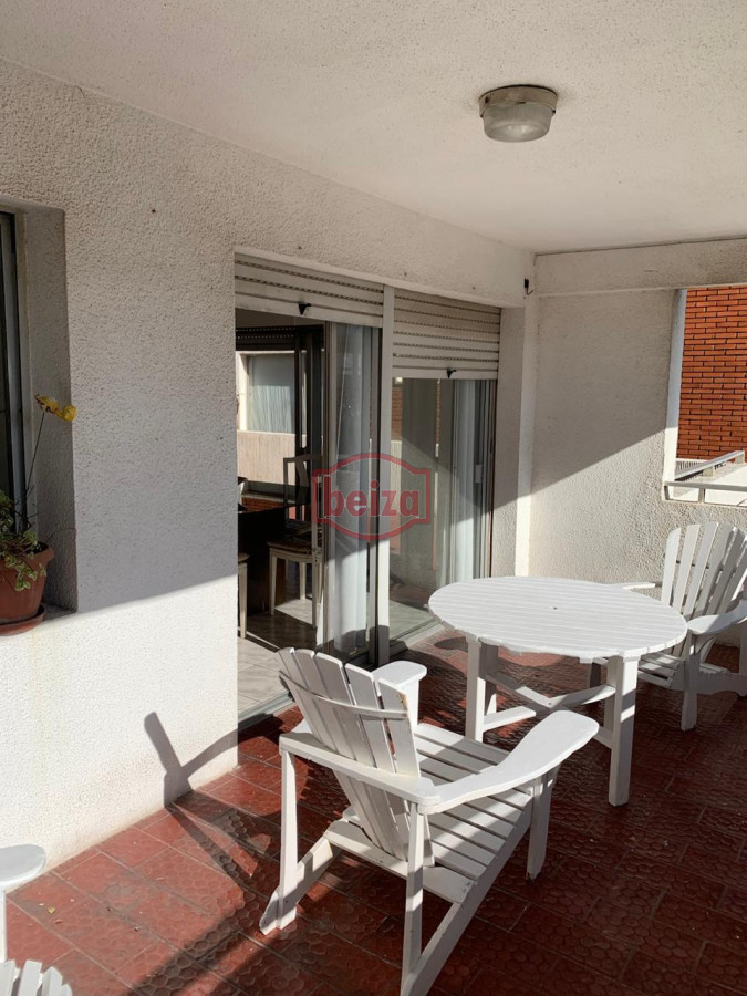Apartamento ID.166990/Brava-,A-una-cuadra-de-la-Brava-3-dormit - ALQUILER EN PENINSULA CERCA DE TODO