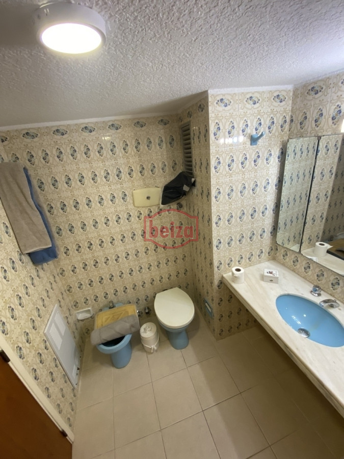 Apartamento ID.165347/-Apartamento-en-venta-frente-al-mar-Punta-del-Este - puerto alquiler 3 dormitorios y dependencia de servicio