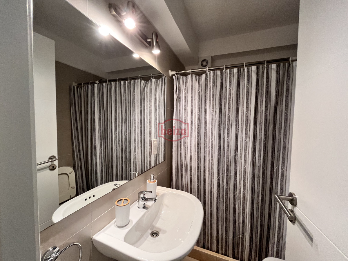 Apartamento ID.166845/Terrazas-del-sol,-Pinares-Parada-33,-Punta-del-este - Venta y alquiler apartamento 2 dormitorios en el corazon de Montoya