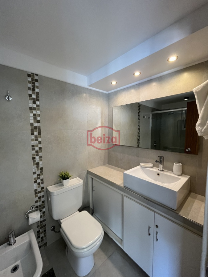 Apartamento ID.165292/Alquiler-por-temporada-de-apartamento-de-3-dormitorios-en-Punta-del-Este - Peninsuls 3 dorm