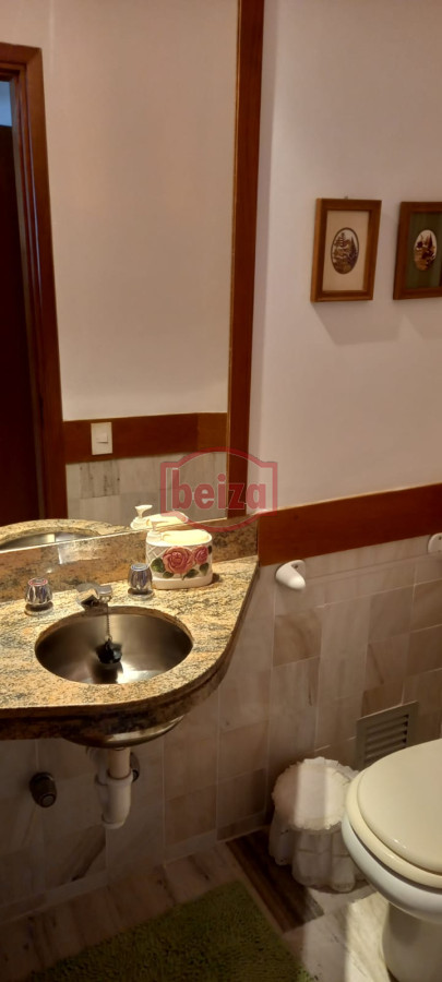Apartamento ID.165990/Hermoso-Departamento-en-venta-en-moderna-Torre - Apartamento en Brava - Punta del Este