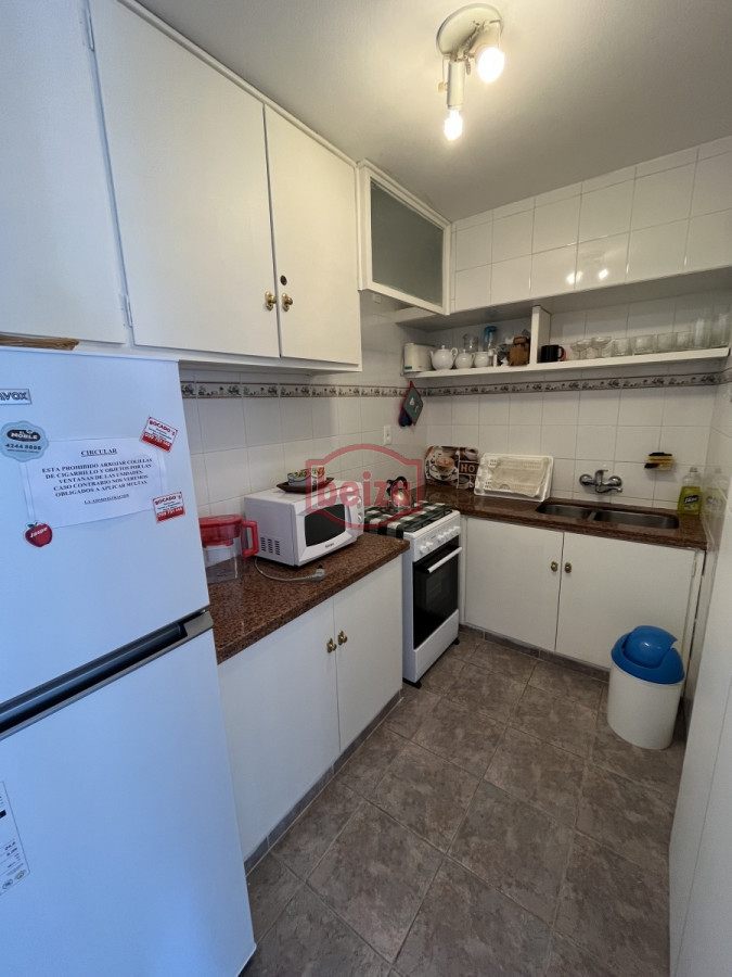 Apartamento ID.10446/Apartamento-de-3-dormitorios-en-el-Puerto - A metros del puerto muy próximo a plaza de los artesanos
