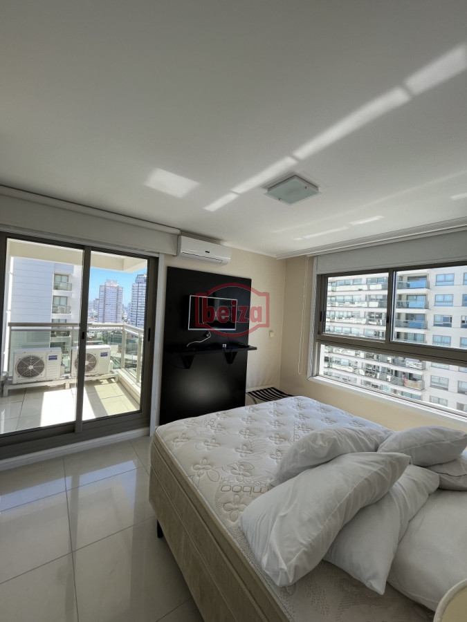 Apartamento ID.163707/Un-dormitorio--Céntrico-pero-a-100-metros-de-la-playa - IMPERIALE DIVINO DE 3 DORMITORIOS