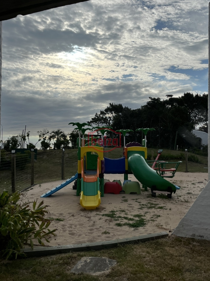 Apartamento ID.166025/Hermoso-apartamento - VENTA POSEIDON con hermosa vista - 2 dormitorios