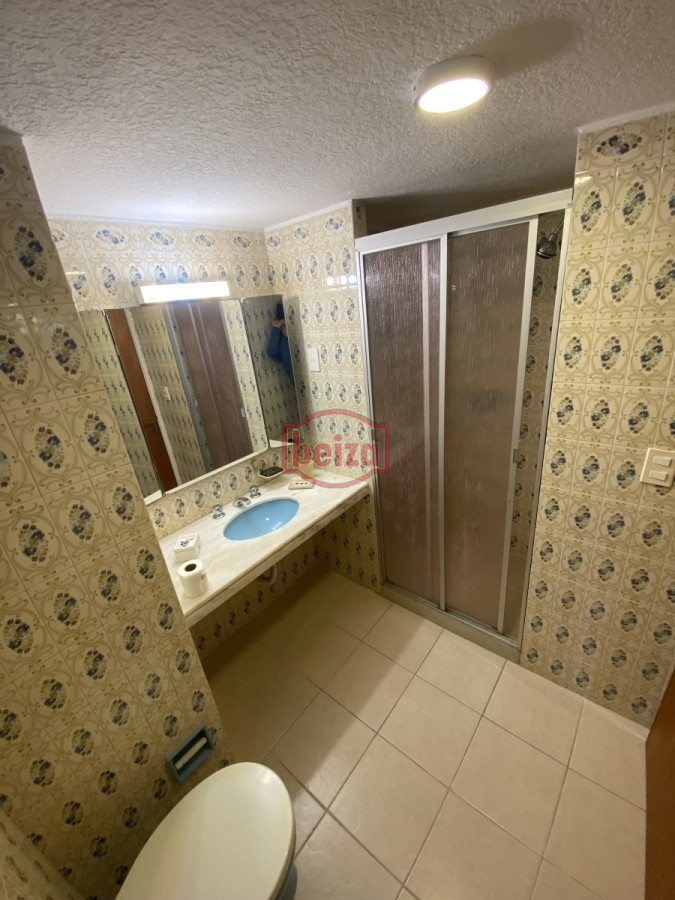 Apartamento ID.165347/-Apartamento-en-venta-frente-al-mar-Punta-del-Este - puerto alquiler 3 dormitorios y dependencia de servicio