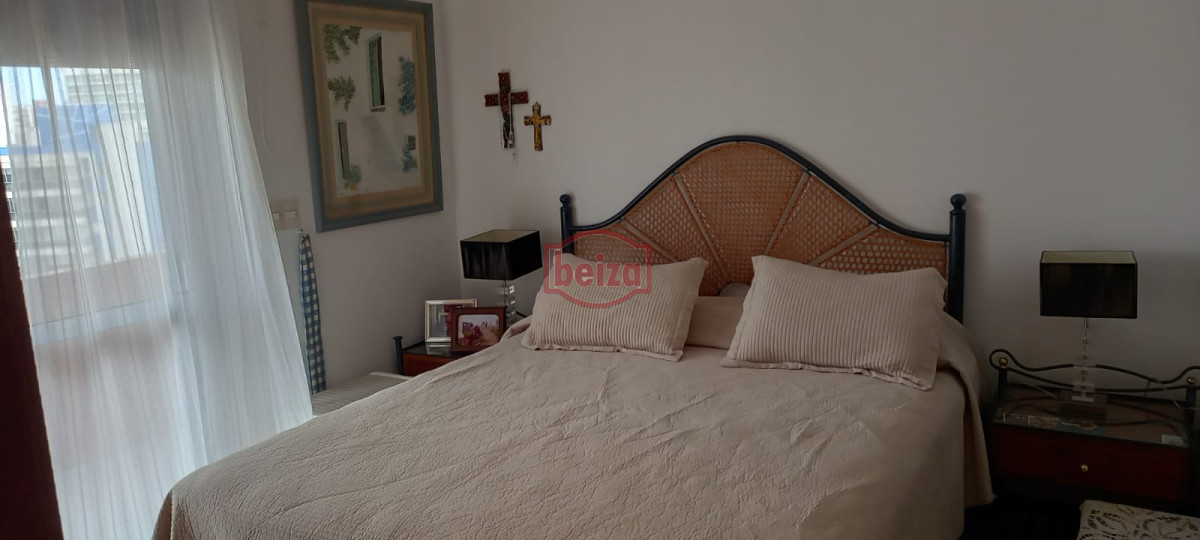 Apartamento ID.165990/Hermoso-Departamento-en-venta-en-moderna-Torre - Apartamento en Brava - Punta del Este