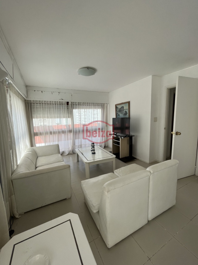 Apartamento ID.90171/Apartamento-en-Peninsula,-1-dormitorios-* - Pent House  con vista a Mansa y Brava