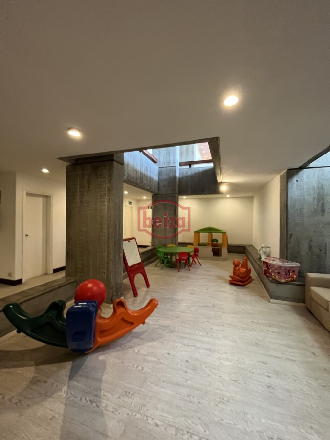 Apartamento ID.165989 - Primera línea de la Mansa. Gran apartamento. 3 Dormitorios y dependencia.