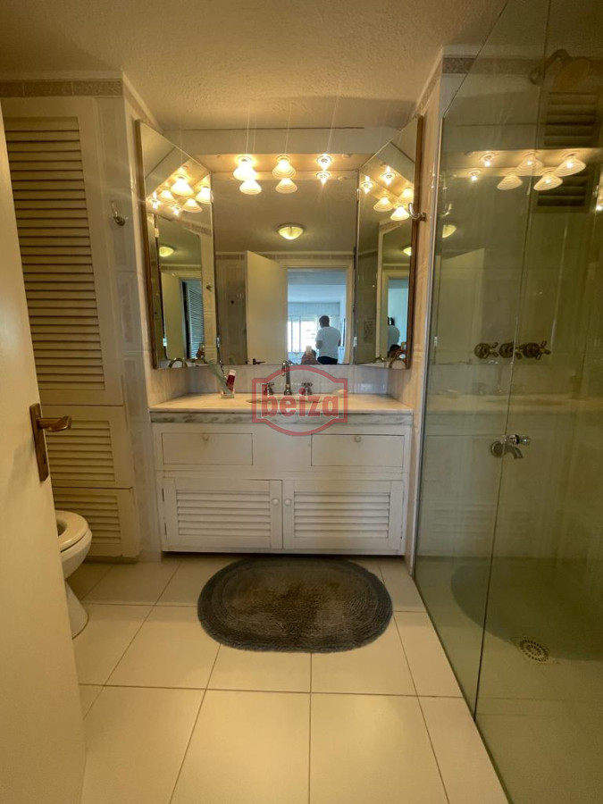 Apartamento ID.166016/Playa-Mansa-2-dormit-ALQUILER - Apartamento en el Puerto - 3 dormitorios