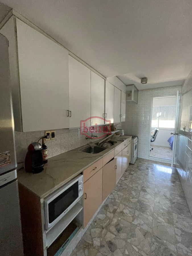 Apartamento ID.20249 - Frente al Mar en Playa Mansa – 3 Dormitorios con Vista Única