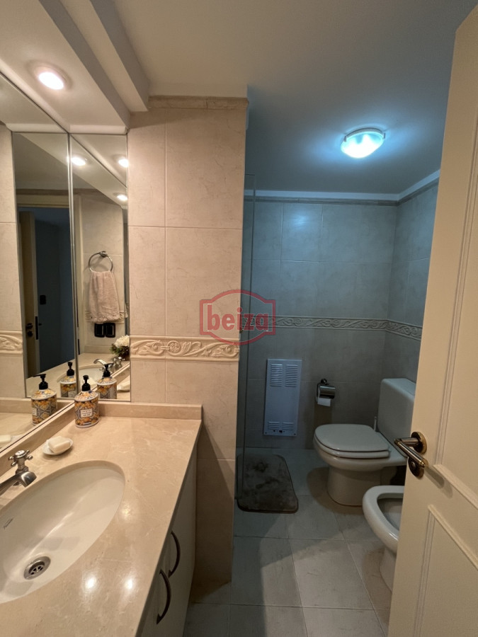 Apartamento ID.162946 - Venta 3 Dormitorios Primera fila Mansa
