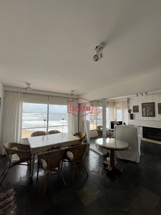 Apartamento ID.166043/Playa-Brava - Alquiler 3 dormitorios y dependencia