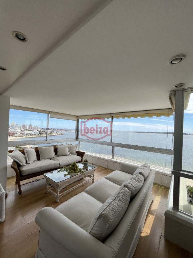 Apartamento ID.165989 - Primera línea de la Mansa. Gran apartamento. 3 Dormitorios y dependencia.