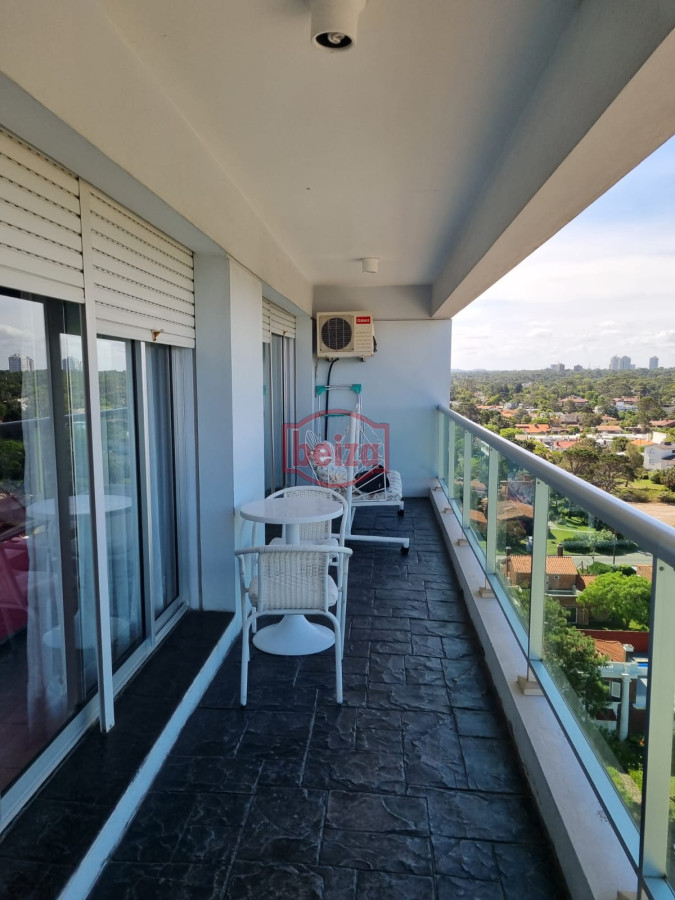 Apartamento ID.165472/Vista-directa-al-mar.-Torre-de-alta-gama - mansa venta dos dormitorios dos baños amenities