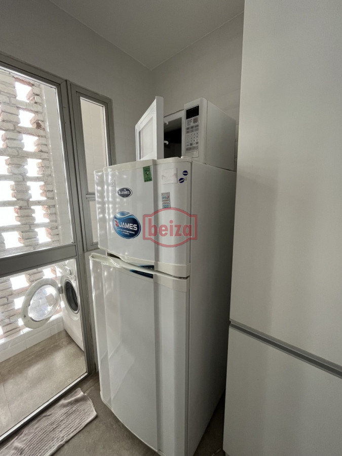 Apartamento ID.10563/Alquiler-anual-con-excelentes-amenities-y-garage-para-2-personas - Cerca del Puerto - Amplia terraza