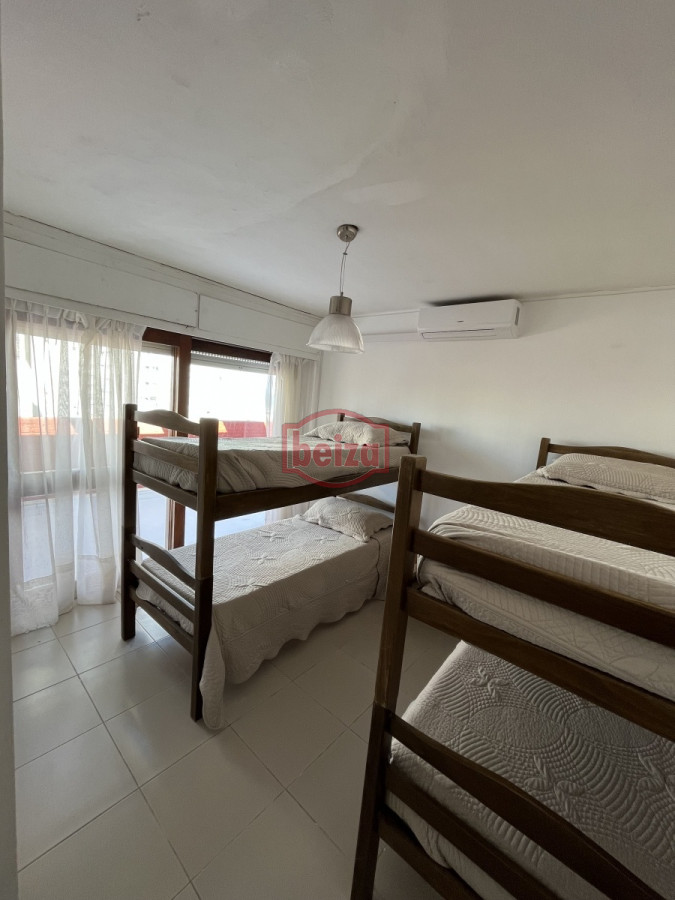 Apartamento ID.90171/Apartamento-en-Peninsula,-1-dormitorios-* - Pent House  con vista a Mansa y Brava