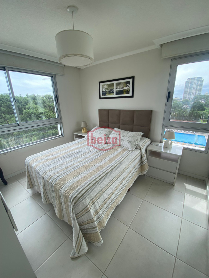 Apartamento ID.162502/-Mansa,-3-dormitorios-frente-al-mar - Apartamento en Roosevelt, 1 dormitorios *