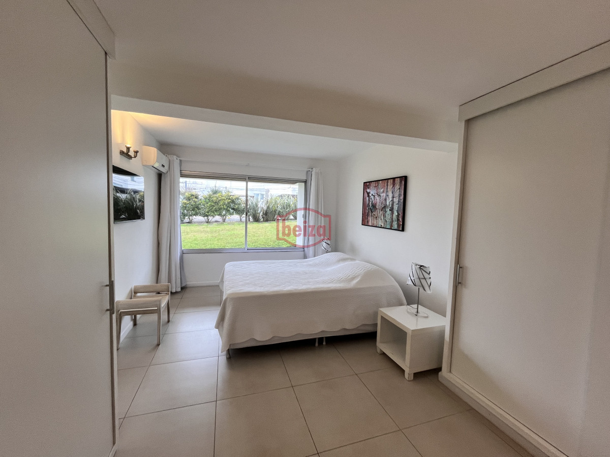 Apartamento ID.166845/Terrazas-del-sol,-Pinares-Parada-33,-Punta-del-este - Venta y alquiler apartamento 2 dormitorios en el corazon de Montoya