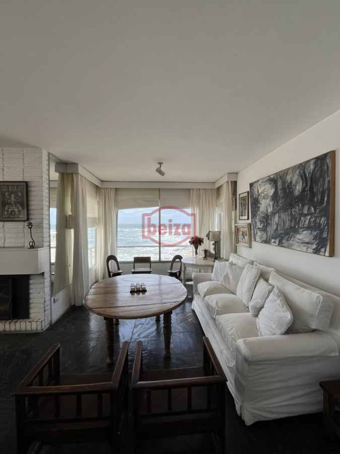Apartamento ID.166043/Playa-Brava - Alquiler 3 dormitorios y dependencia