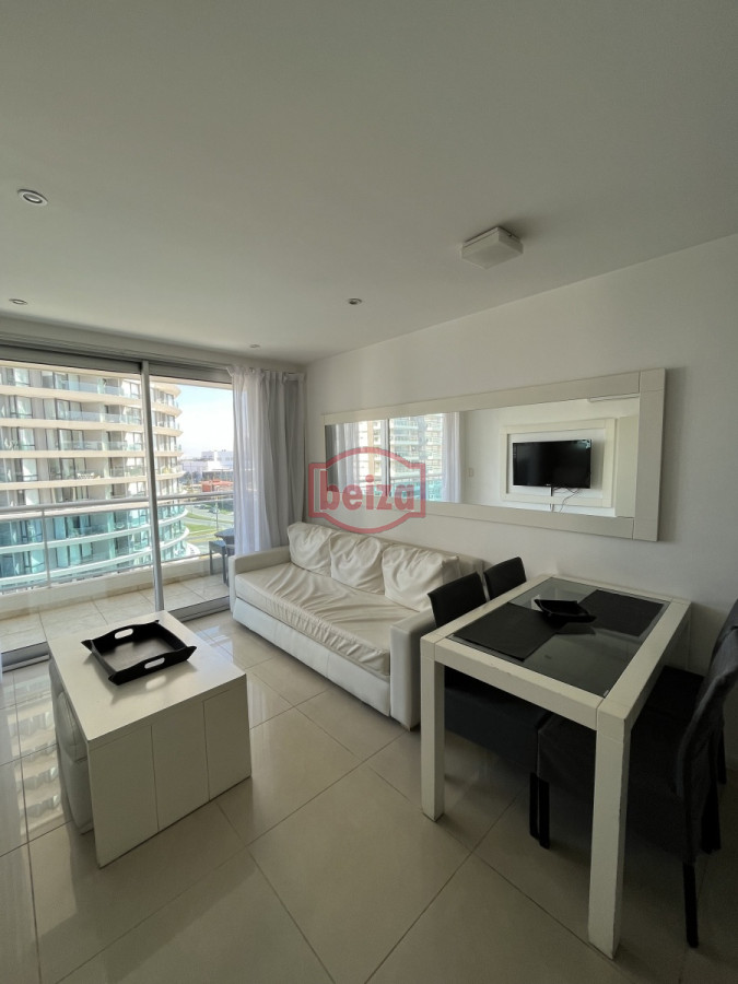 Apartamento ID.163834/Playa-Brava.-1-Dormitorio-y-medio.-Variedad-de-Amenities. - Apartamento de 1 dormitorio - Amplia Financiación 