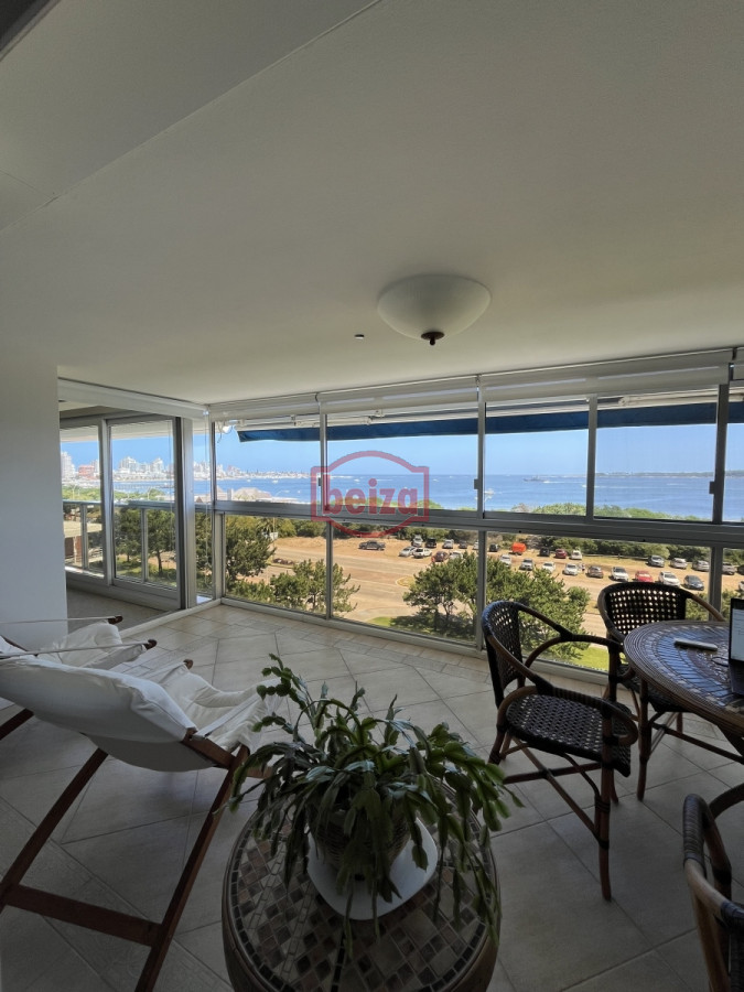 Apartamento ID.162946 - Venta 3 Dormitorios Primera fila Mansa