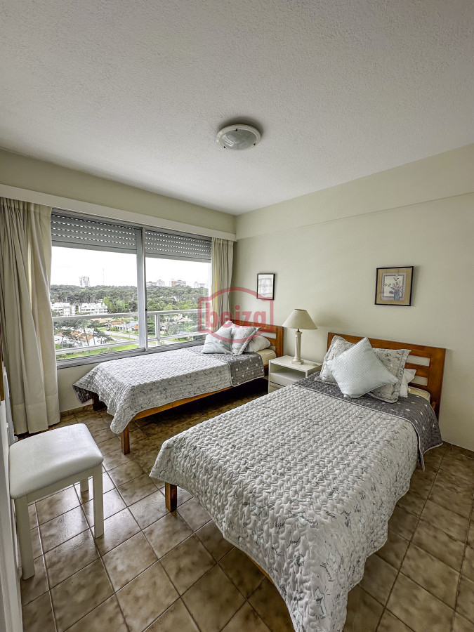 Apartamento ID.166400/Espectacular-apartamento-en-el-corazón-de-punta-del-este - Excelente departamento 