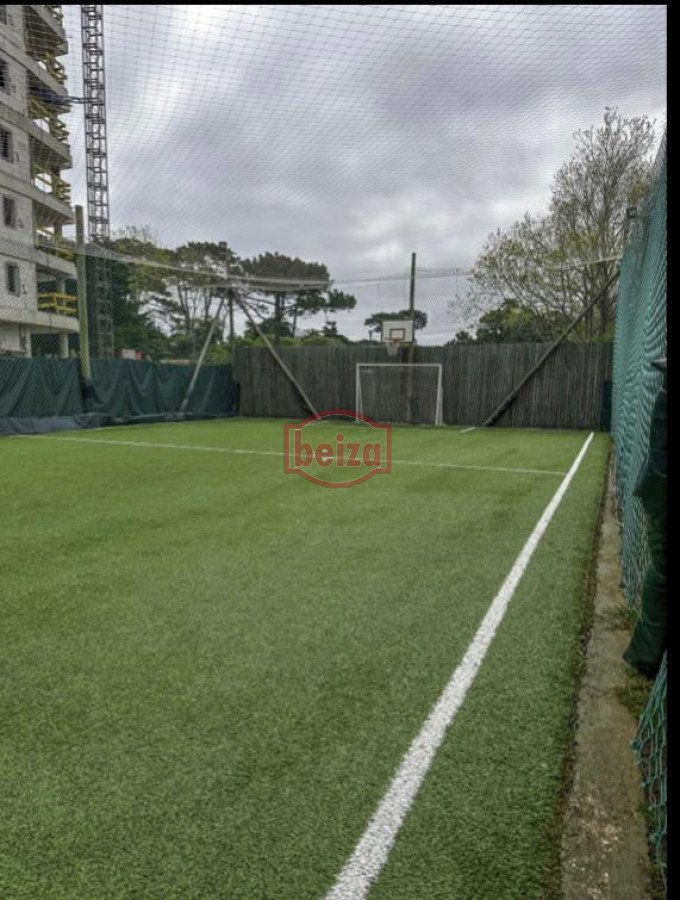 Apartamento ID.162502/-Mansa,-3-dormitorios-frente-al-mar - Apartamento en Roosevelt, 1 dormitorios *