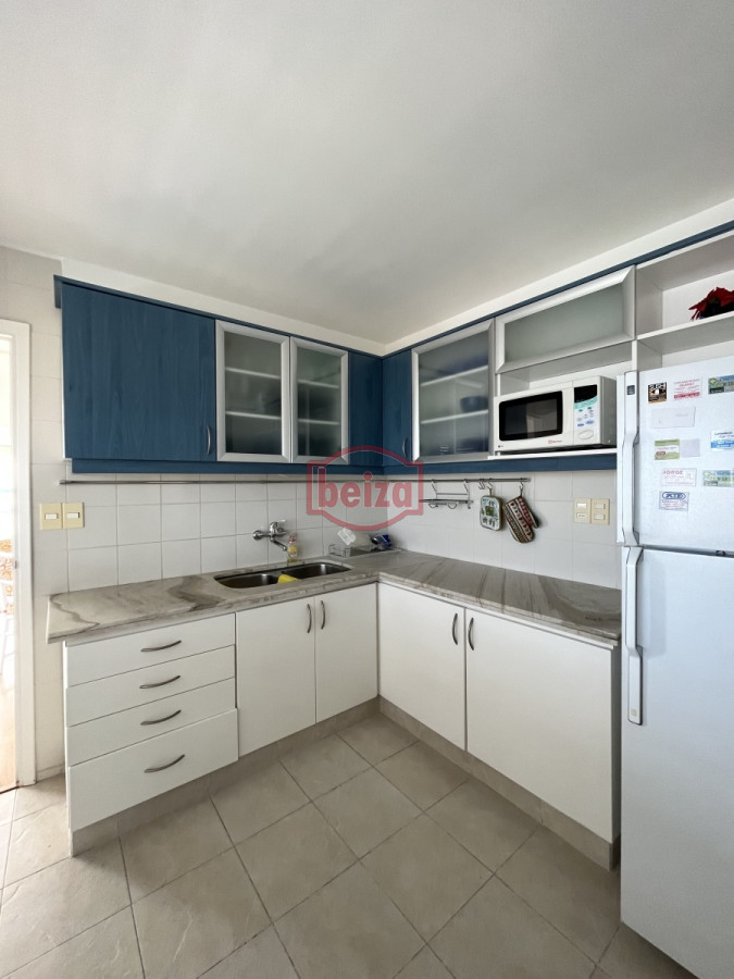 Apartamento ID.165989 - Primera línea de la Mansa. Gran apartamento. 3 Dormitorios y dependencia.