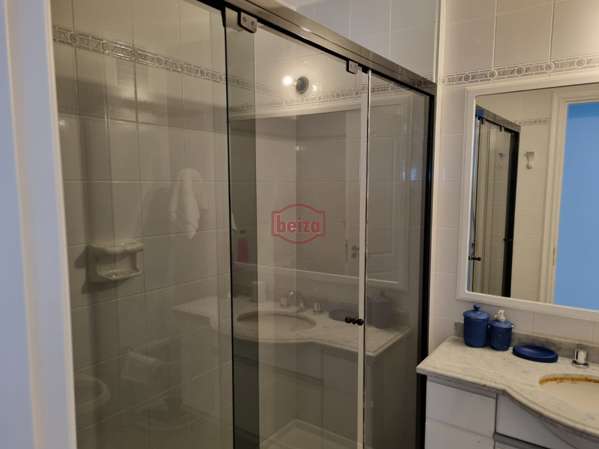 Apartamento ID.165472/Vista-directa-al-mar.-Torre-de-alta-gama - mansa venta dos dormitorios dos baños amenities