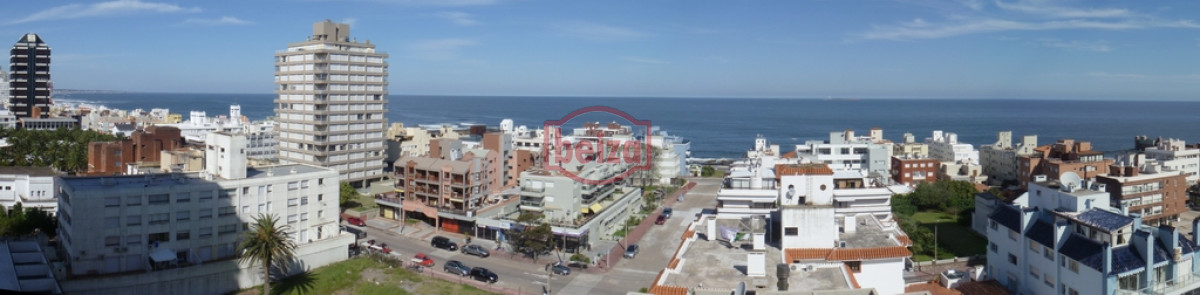 Apartamento ID.162433/A-pasos-de-la-playa-con-vista-a-la-bahía--Complejo-completo-en-servicios - Apartamento en Peninsula, 3 dormitorios