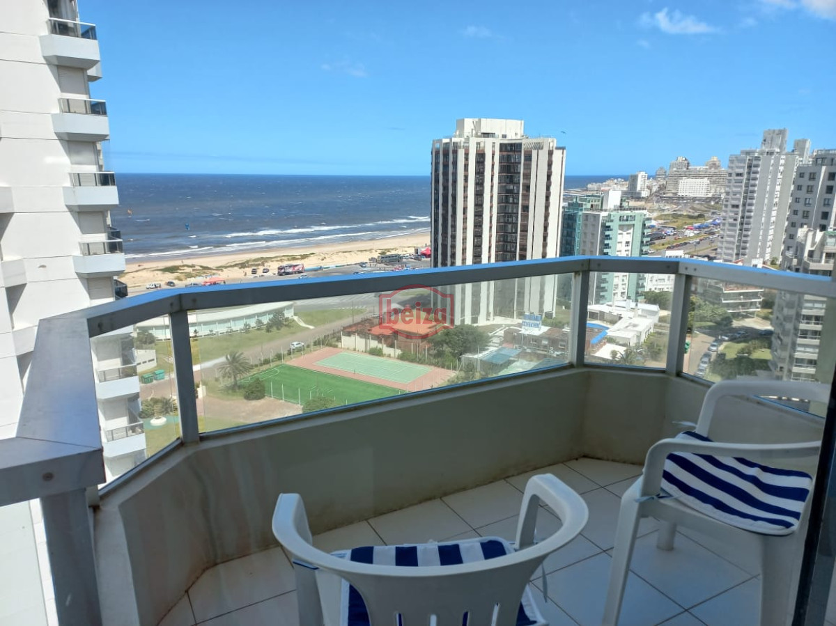 Apartamento ID.166200/Espectacular-departamento- - Apartamento en Playa Brava con vista al mar
