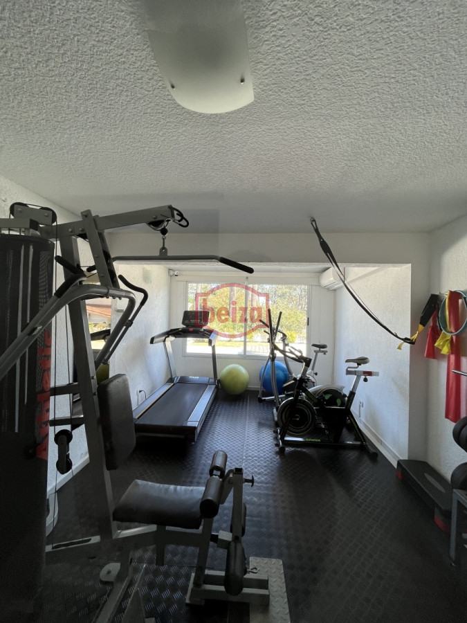 Apartamento ID.70094/Cerca-del-Puerto--Amplia-terraza - Roosevelt - Apartamento cómodo y luminoso - Edificio con Piscina