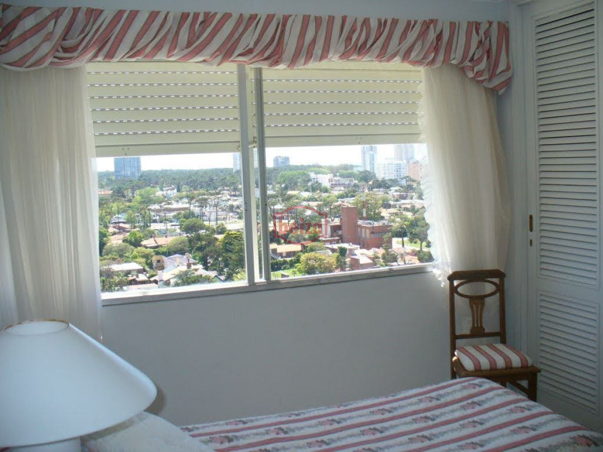 Apartamento ID.162779 - Apartamento en Mansa, 2 dormitorios *