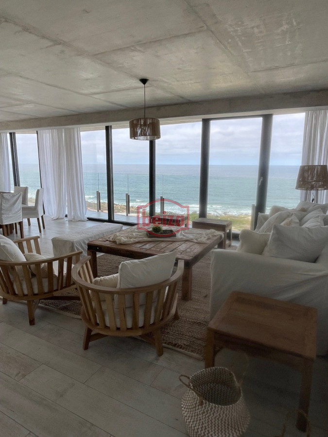 Apartamento ID.165043/venta-apartamento-3-dormitorios-con-imponente-terraza. - Apartamento en Punta del Este, Brava