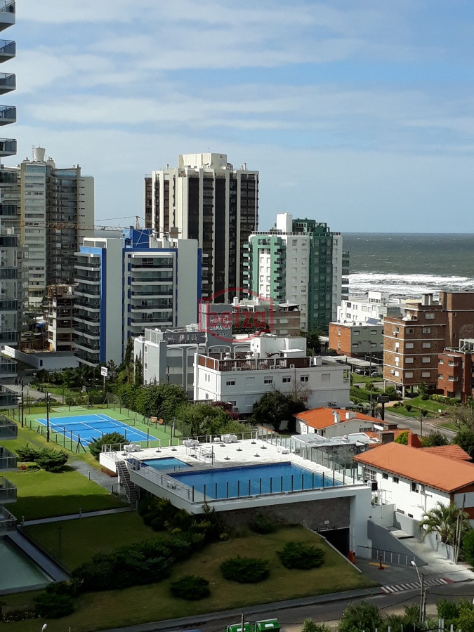 Apartamento ID.163030 - Art Tower - En el Corazón de Punta del Este