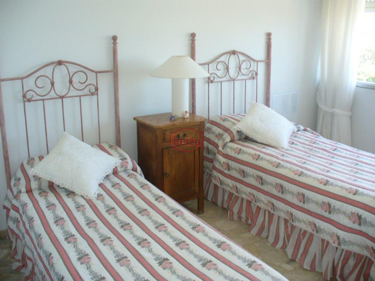 Apartamento ID.162779 - Apartamento en Mansa, 2 dormitorios *