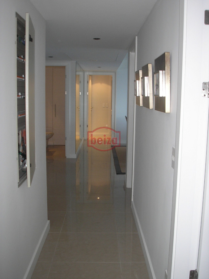 Apartamento ID.160789/Apartamento-en-Brava,-2-dormitorios-* - Mansa, 3 Suite