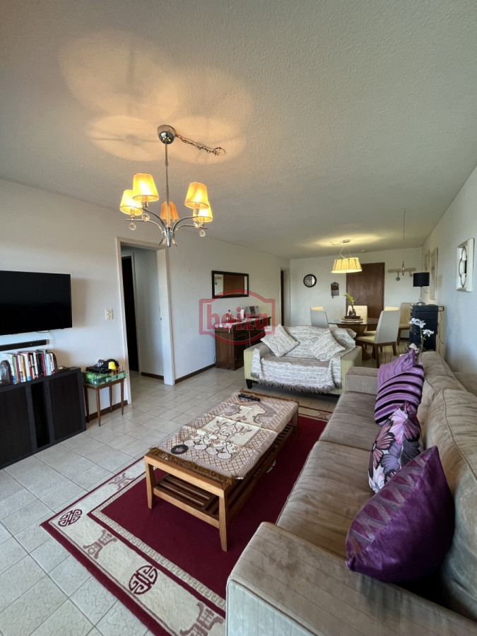 Apartamento ID.165863/Alquiler-de-depto-en-el-puerto- - Oportunidad única