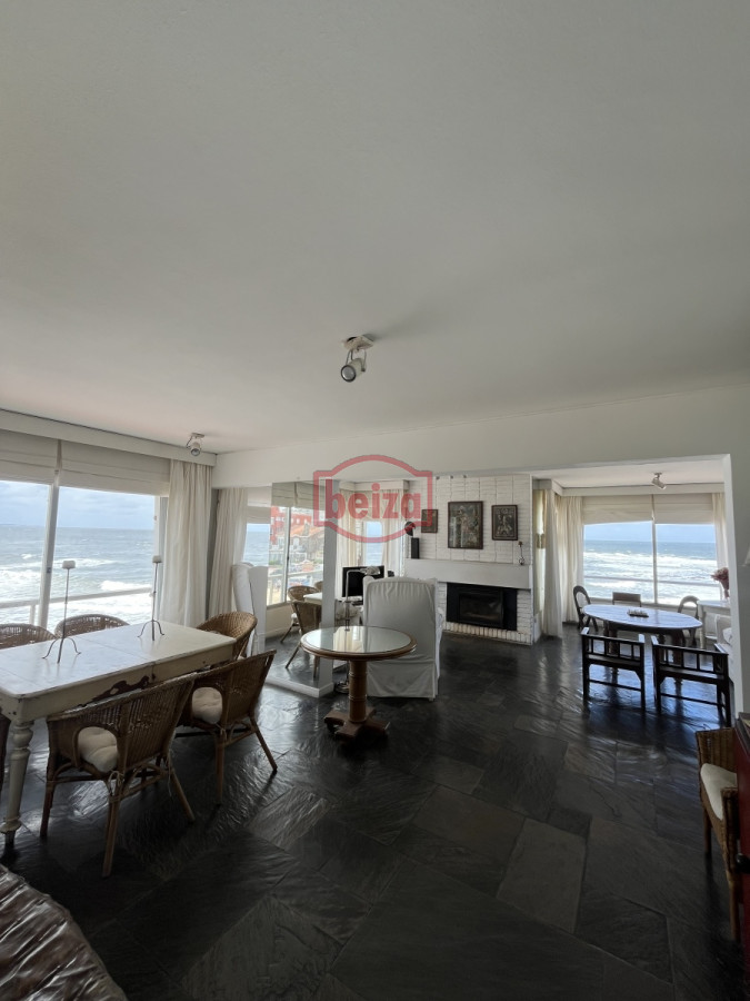 Apartamento ID.166043/Playa-Brava - Alquiler 3 dormitorios y dependencia