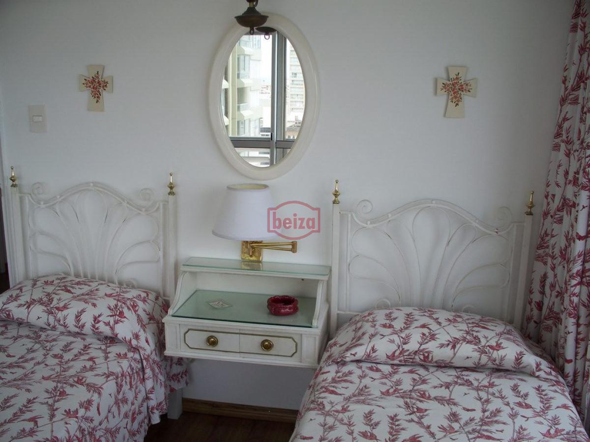 Apartamento ID.10514/A-metros-del-puerto-muy-próximo-a-plaza-de-los-artesanos - A pasos del Puerto Con buena vista a la Brava y a la Isla de lobos