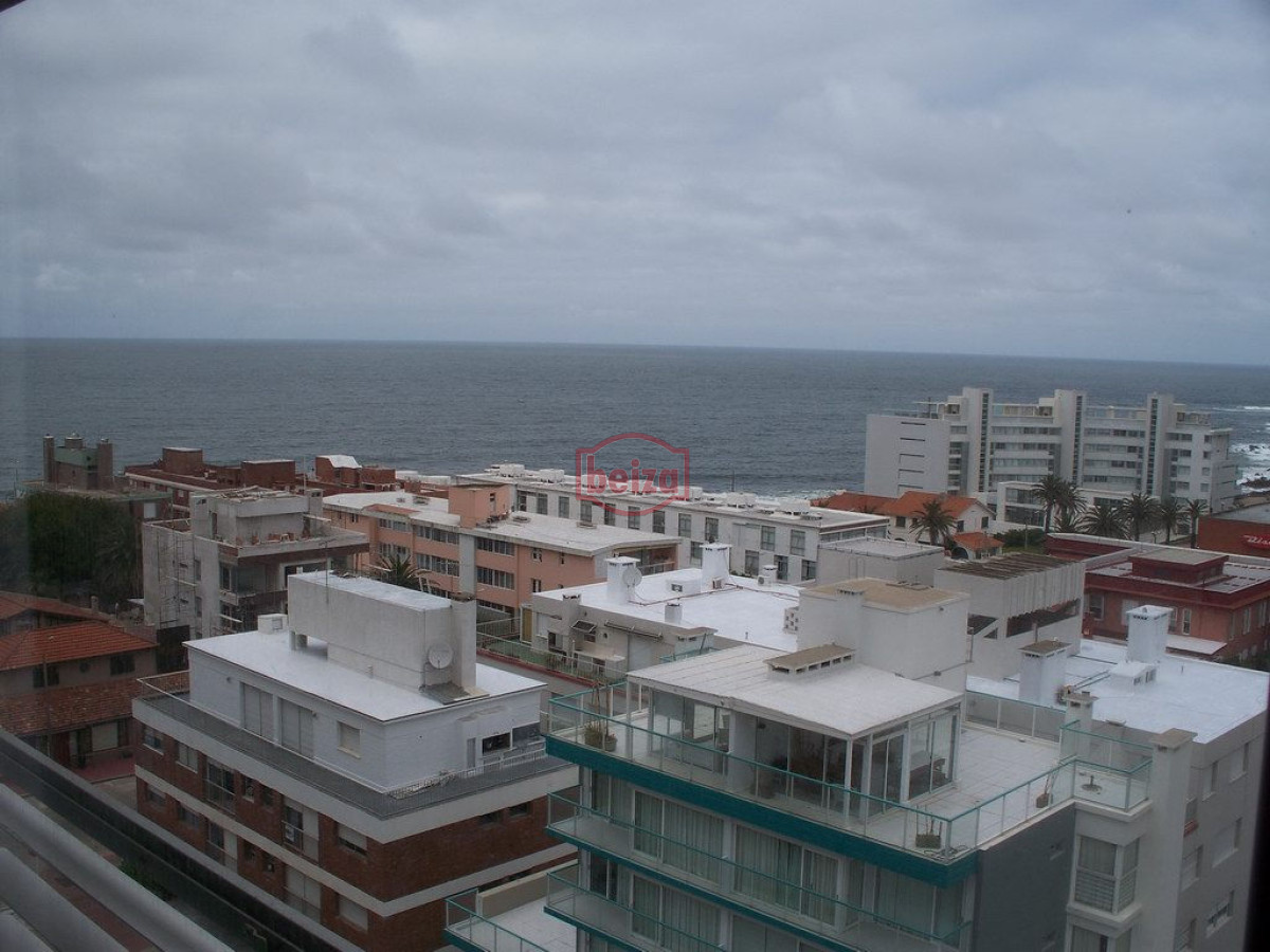 Apartamento ID.10514/A-metros-del-puerto-muy-próximo-a-plaza-de-los-artesanos - A pasos del Puerto Con buena vista a la Brava y a la Isla de lobos
